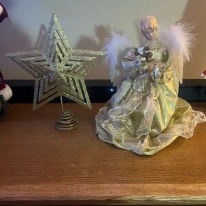 Angel Figurine No cracks in hands or face with a beautiful Sparkling Star